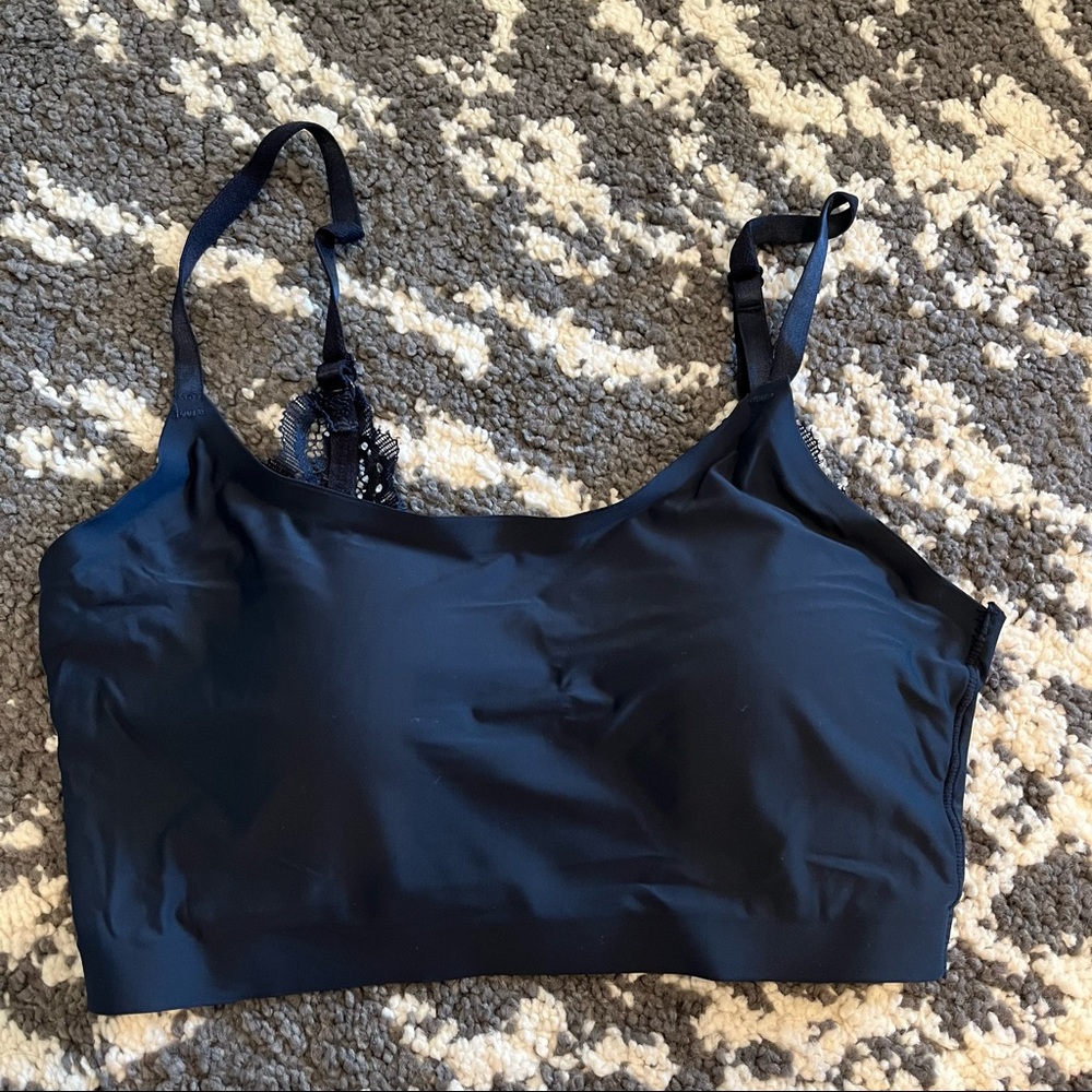 Laura Ashley Medium seamless bra